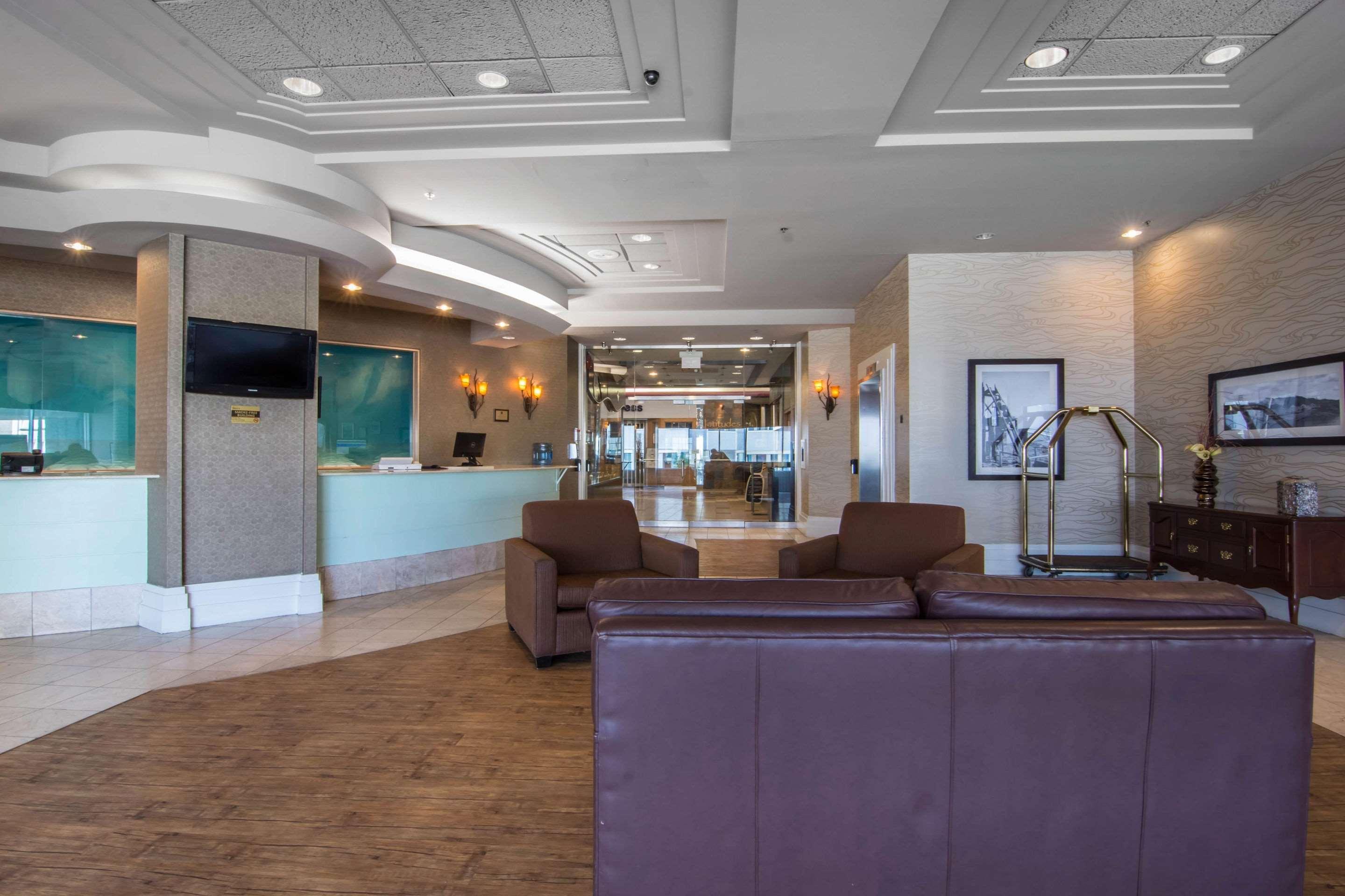 Quality Inn & Suites Yellowknife Exterior foto